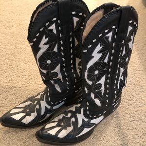 Lane Boots